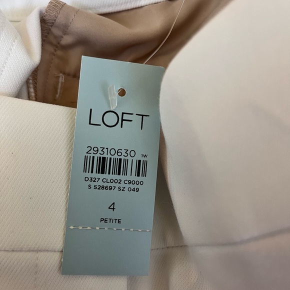 Loft curvy skinny ankle length pants. New with tags.  smoke free home - Picture 2 of 5